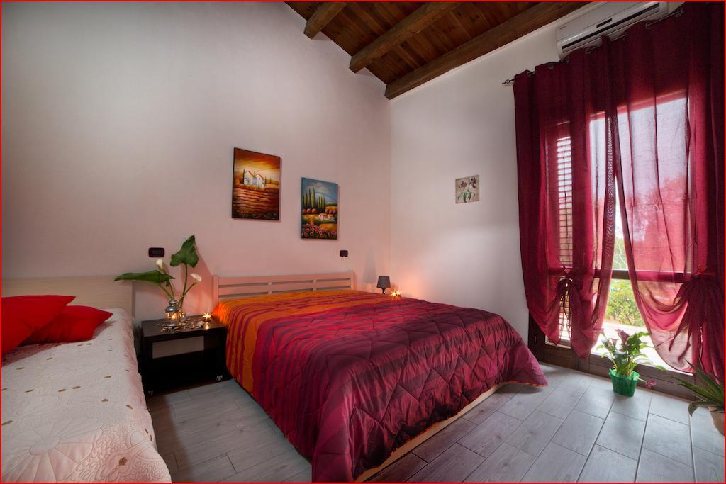 Ai Parchi Dei Parrini Bed and Breakfast Partinico Rum bild